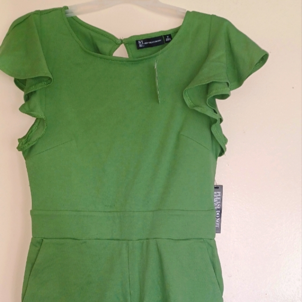 New York and Company short romper